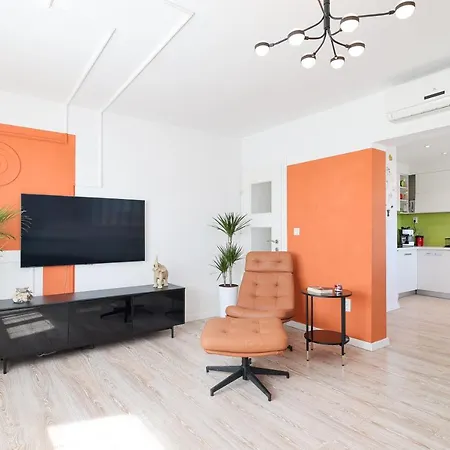 Appartamento With Panoramic City/sea View - Ae1593